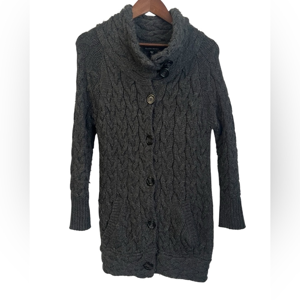 Ellen Reyes Cable Knit Button-Up Sweater - Dark Gray - M